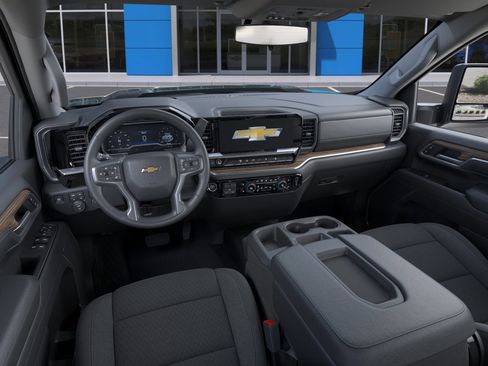 Used 2026 Chevrolet Silverado 2500 LT AWD/4WD image 17