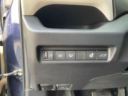 Used 2019 Toyota RAV4 XLE Premium w/ Advanced Technology Package image 13