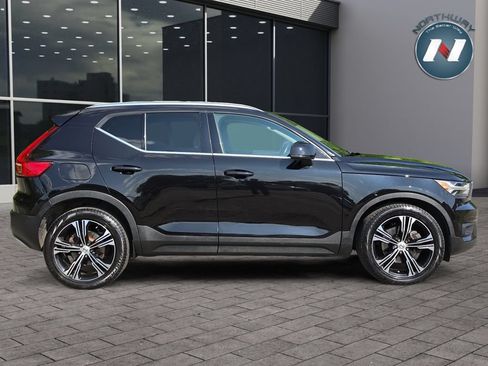 Used 2021 Volvo XC40 T5 Inscription w/ Climate Package AWD/4WD image 6