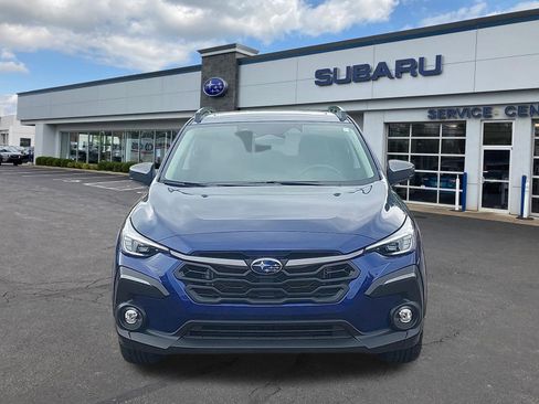 Used 2025 Subaru Crosstrek 2.5i Limited AWD/4WD image 2