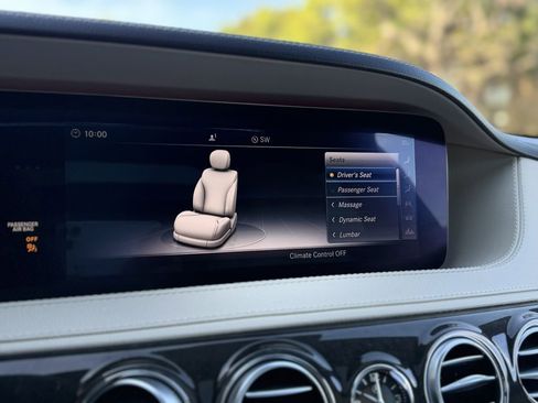 Used 2018 Mercedes-Benz S 560 Sedan image 33