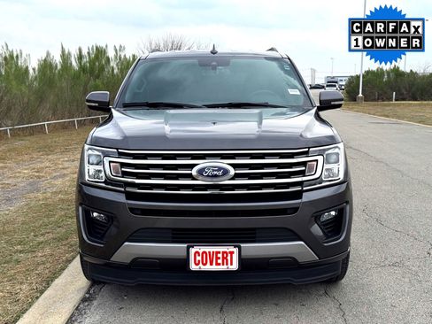Used 2019 Ford Expedition XLT w/ Equipment Group 202A image 3