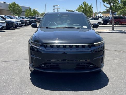 New 2025 Jeep Wagoneer S Limited image 9