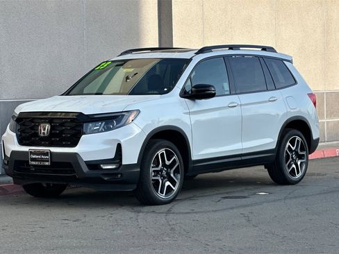 Used 2023 Honda Passport Elite image 8