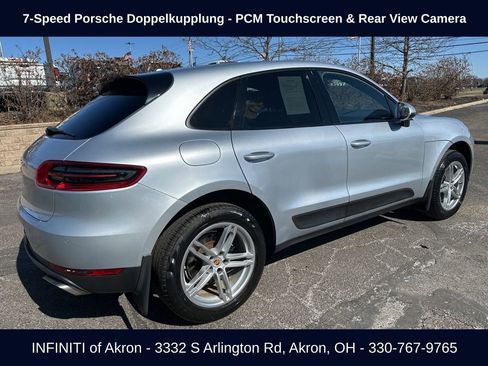 Used 2017 Porsche Macan image 12