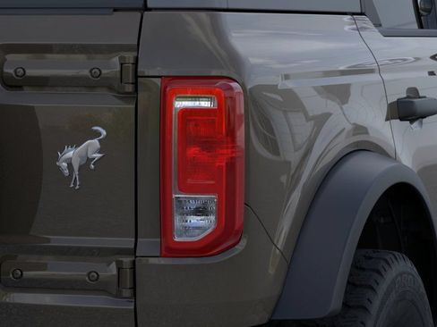 New 2026 Ford Bronco Big Bend w/ Black Diamond Package AWD/4WD image 23
