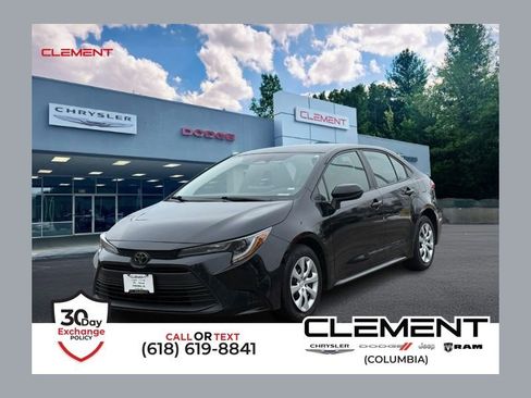 Used 2023 Toyota Corolla LE image 1