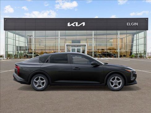 New 2025 Kia K4 image 7