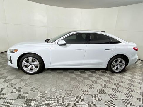 Used 2025 Audi A5 2.0T Premium w/ Premium Plus AWD/4WD image 9