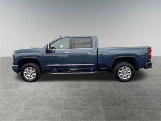 Used 2024 Chevrolet Silverado 2500 High Country video 2