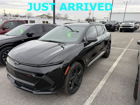 Certified 2025 Chevrolet Equinox EV RS image 1