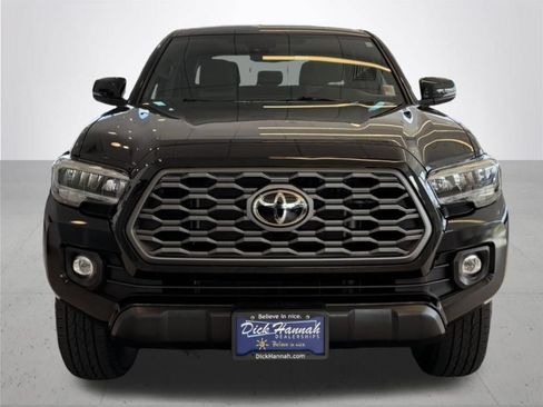 Used 2023 Toyota Tacoma TRD Off-Road AWD/4WD image 3