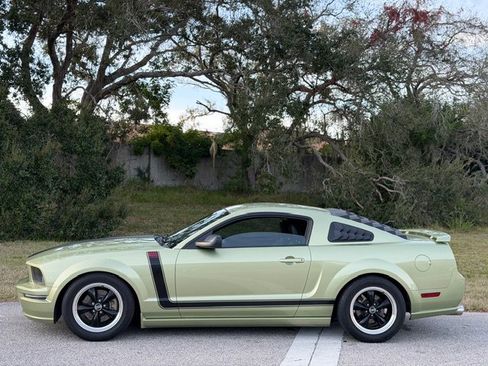 Used 2006 Ford Mustang GT Premium image 2