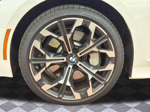 Used 2025 BMW 330i xDrive Sedan w/ M Sport Package AWD/4WD image 12