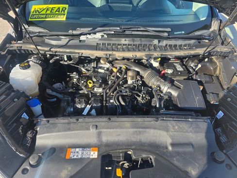 Used 2022 Ford Edge Titanium w/ Equipment Group 301A AWD/4WD image 17