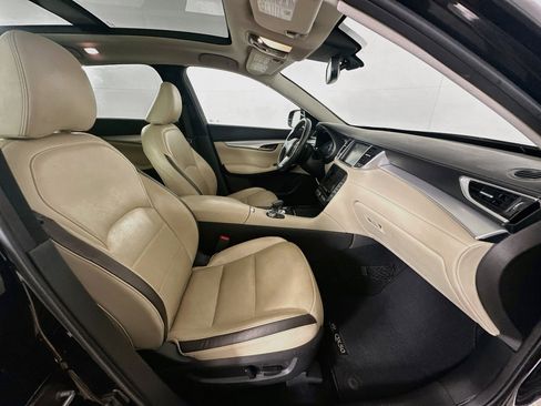 Used 2019 INFINITI QX50 Essential w/ Premium Heat Package AWD/4WD image 33