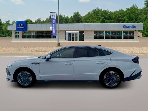 New 2026 Hyundai Sonata SEL image 3