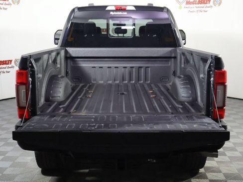 Used 2020 Ford F250 Platinum AWD/4WD image 9