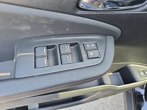 Used 2022 Honda Pilot Elite image 11