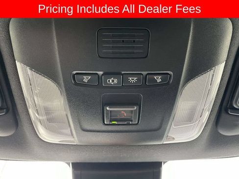Used 2022 Toyota Corolla SE FWD image 34