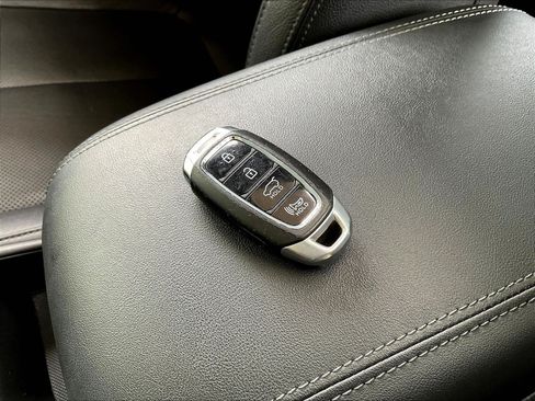Used 2020 Hyundai Santa Fe Limited FWD image 34