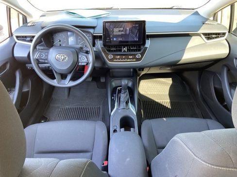 Used 2025 Toyota Corolla LE FWD image 51