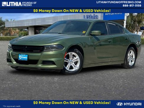 Used 2022 Dodge Charger SXT RWD image 1