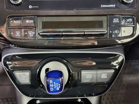 Certified 2022 Toyota Prius XLE w/ Advanced Technology Package AWD/4WD image 16