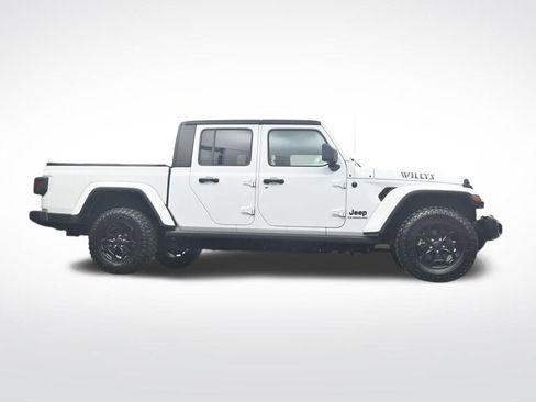 Used 2021 Jeep Gladiator Sport image 32