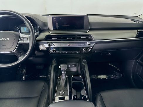 Used 2022 Kia Telluride S image 19