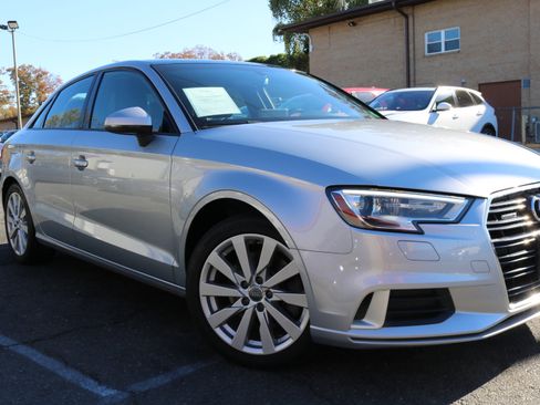 Used 2017 Audi A3 2.0T Premium w/ Convenience Package image 3