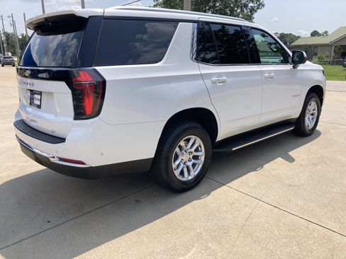 Certified 2025 Chevrolet Tahoe LT AWD/4WD image 6