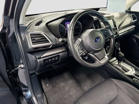 Used 2023 Subaru Forester Premium AWD/4WD image 5