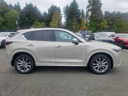 New 2025 MAZDA CX-5 AWD 2.5 S w/ Premium Plus Pkg image 4
