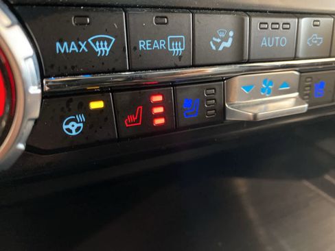 Certified 2023 Ford F150 Lariat w/ Equipment Group 502A High image 25