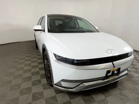 Used 2024 Hyundai Ioniq 5 Limited RWD image 13
