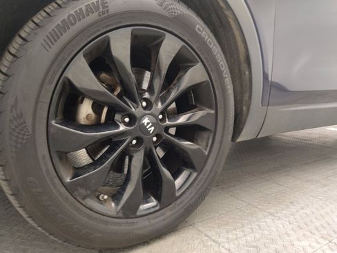 Used 2020 Kia Sorento S FWD image 31
