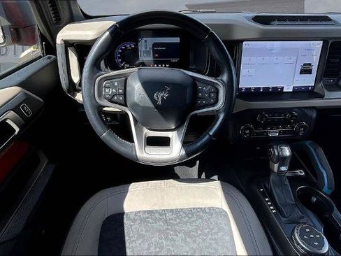 Certified 2023 Ford Bronco Wildtrak image 8