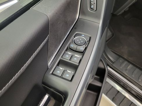 Used 2024 Ford F150 XLT w/ Mobile Office Package image 29