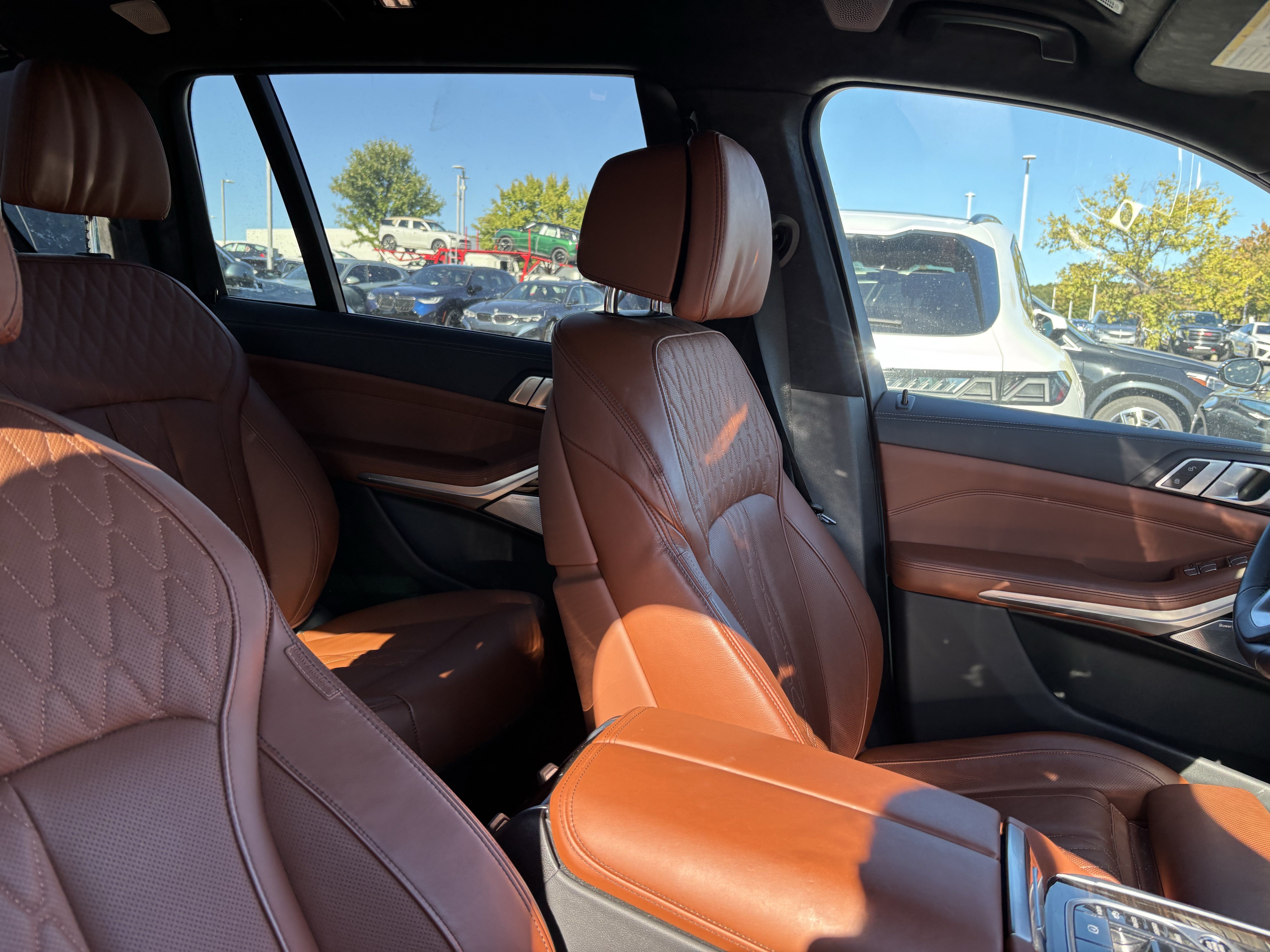 Certified 2024 BMW X7 xDrive40i w/ Executive Package AWD/4WD image 35