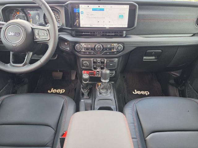 Used 2026 Jeep Wrangler Unlimited Rubicon AWD/4WD image 21