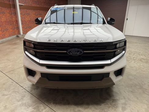 Certified 2025 Ford Expedition Max King Ranch AWD/4WD image 9