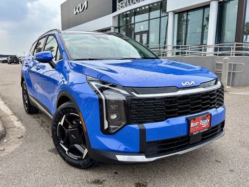 New 2026 Kia Sportage EX w/ EX Panorama Roof Package image 1