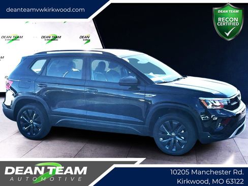 Used 2024 Volkswagen Taos S FWD image 1