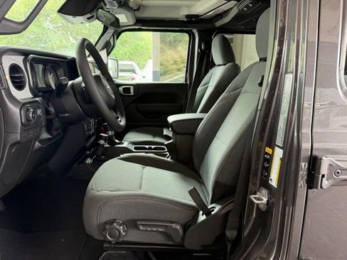 New 2026 Jeep Wrangler Unlimited Sport AWD/4WD image 13