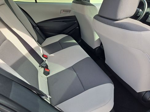 Used 2025 Toyota Corolla LE w/ LE Premium Package image 30