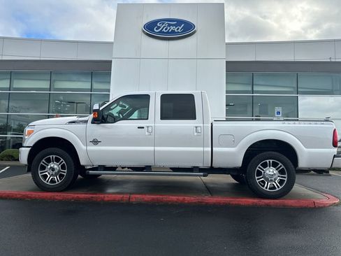 Used 2014 Ford F250 Platinum image 1