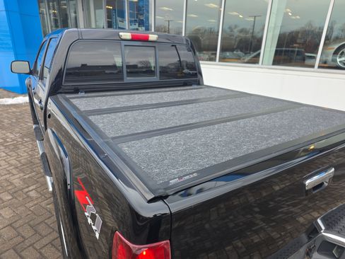 Used 2011 Chevrolet Colorado LT image 26