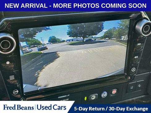 Used 2022 Chevrolet Express 2500 w/ Enhanced Convenience Package RWD image 16