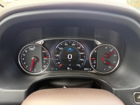 Used 2017 GMC Acadia Denali w/ Technology Package AWD/4WD image 16